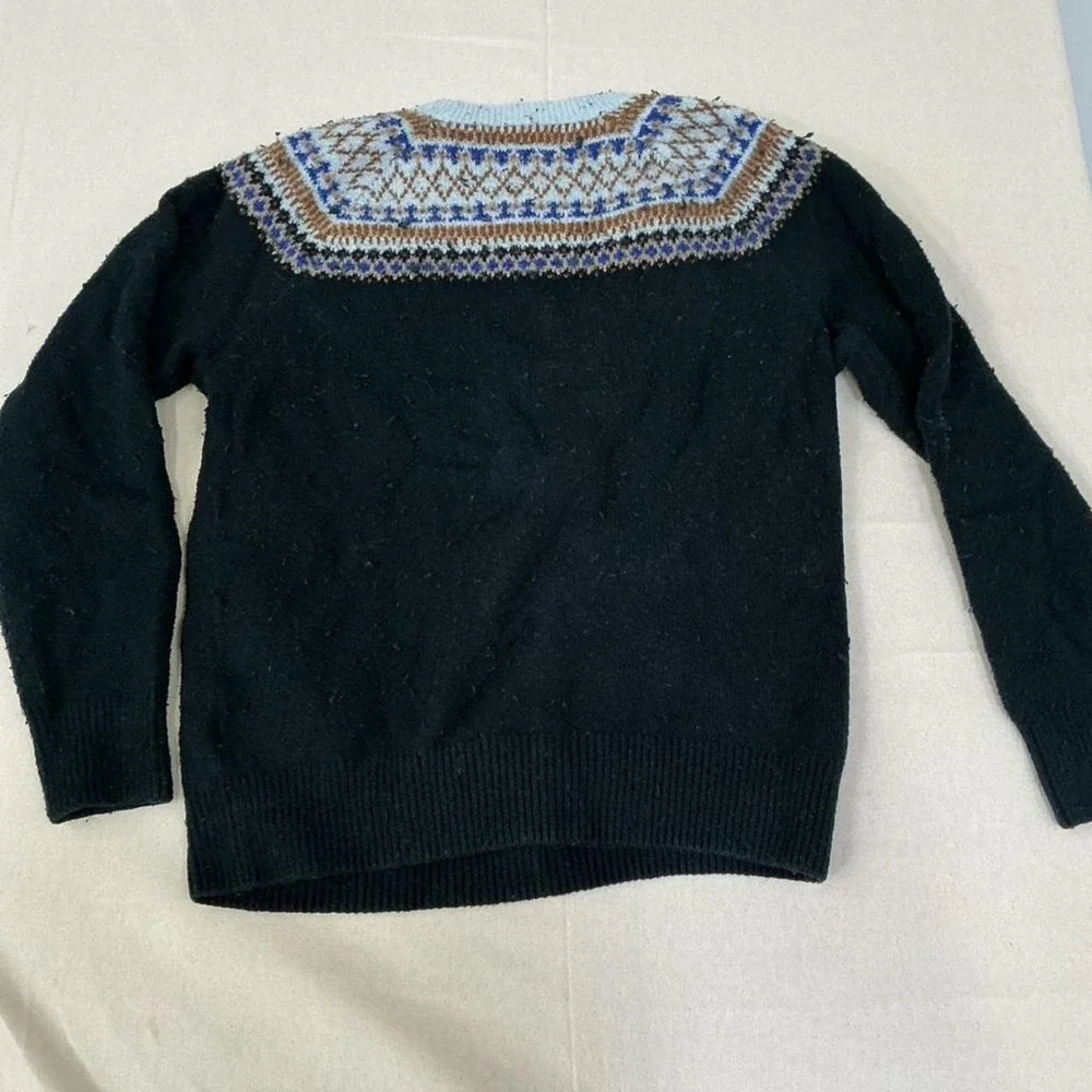 Cozy‎ fair isle knit sweater